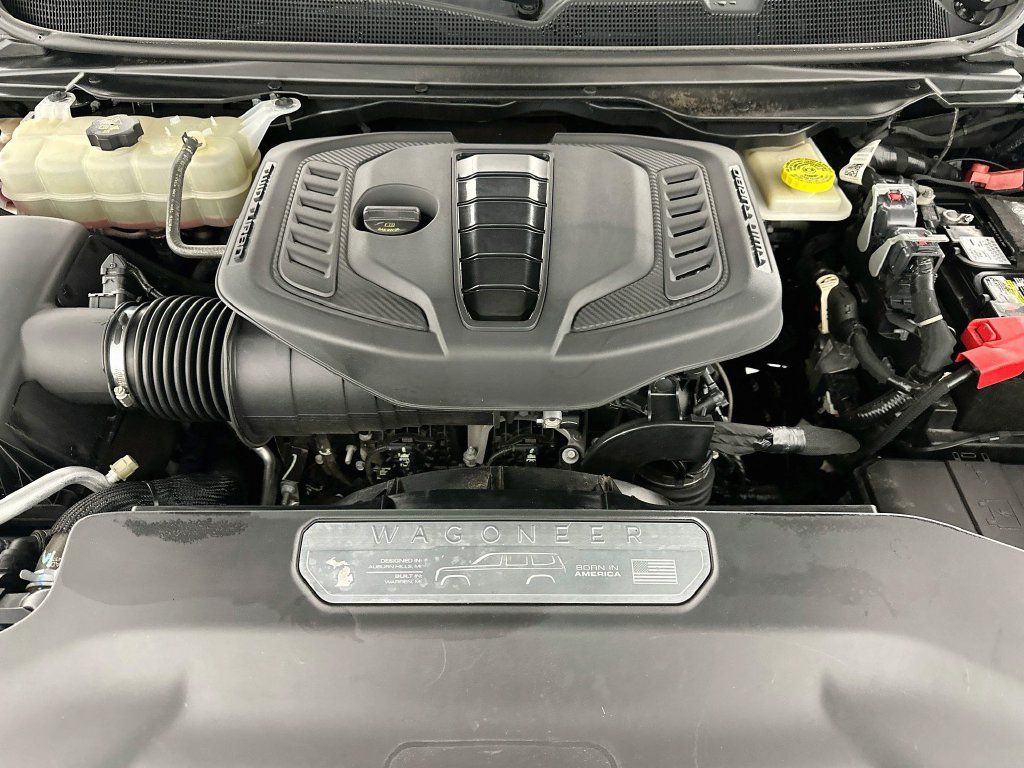 Used 2023 Jeep Wagoneer Series II w/ Convenience Group I AWD/4WD image 32