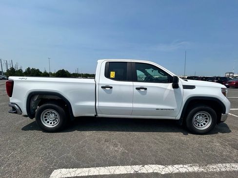 Used 2021 GMC Sierra 1500 4x4 Double Cab w/ Sierra Value Package image 5