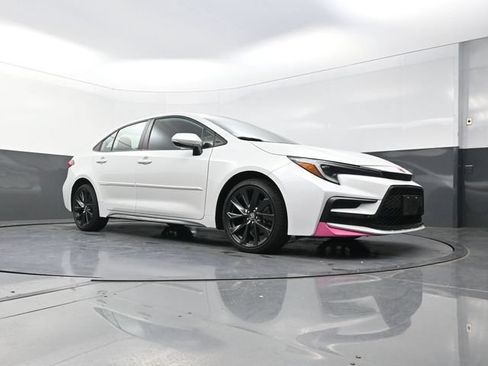 Used 2023 Toyota Corolla SE w/ SE Premium Package FWD image 20