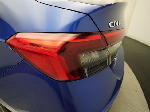 Used 2024 Honda Civic Sport image 31