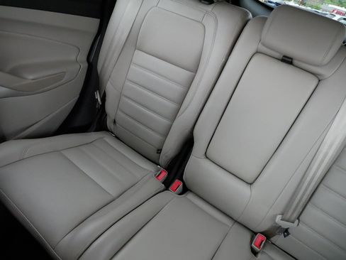 Used 2017 Ford Escape Titanium AWD/4WD image 12