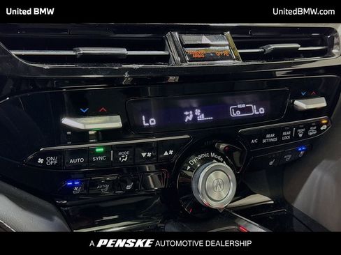 Used 2023 Acura MDX SH-AWD w/ Advance Package image 11