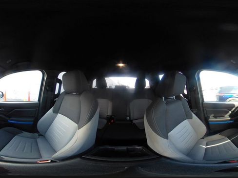 Used 2025 Toyota Tacoma TRD Off-Road image 40