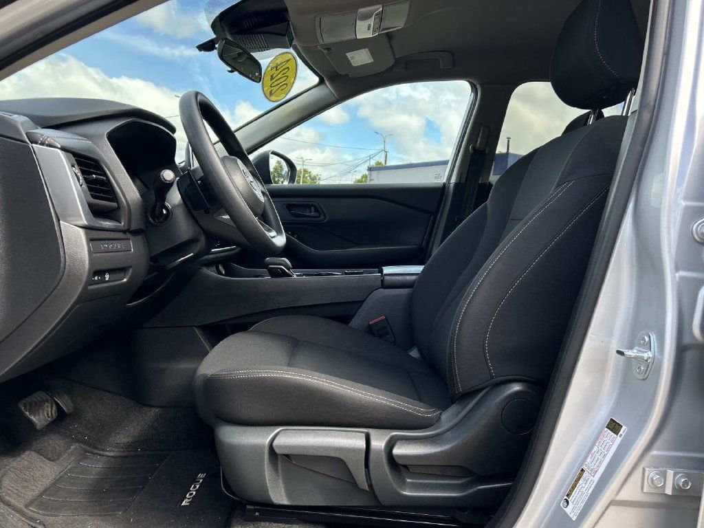 Certified 2024 Nissan Rogue S AWD/4WD image 12