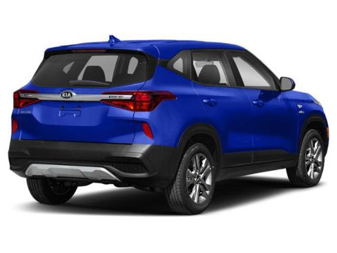 Used 2021 Kia Seltos LX AWD/4WD image 2