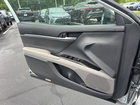 Used 2024 Toyota Camry XSE FWD image 27
