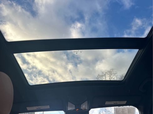 Used 2024 BMW X5 xDrive40i w/ Premium Package image 15