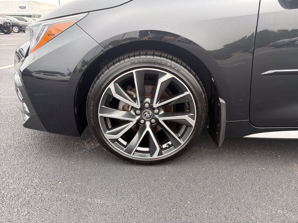 Used 2022 Toyota Corolla SE FWD image 11