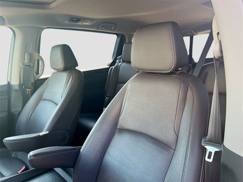 Used 2021 Honda Odyssey EX-L image 21