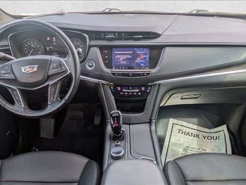 Used 2021 Cadillac XT5 Premium Luxury image 17