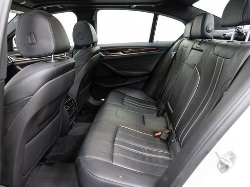 Used 2018 BMW 540i RWD image 8
