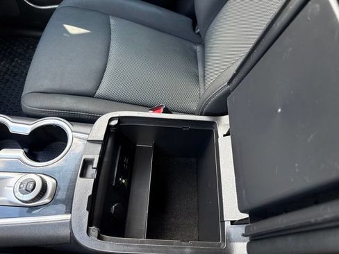 Used 2020 Nissan Pathfinder SV AWD/4WD image 28