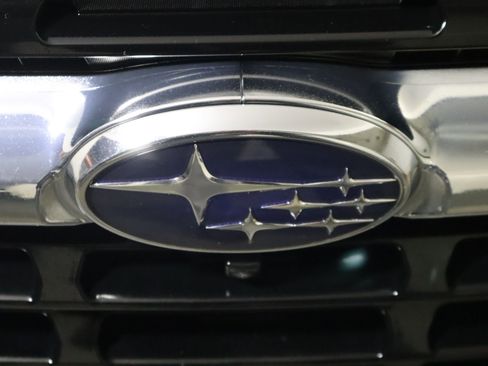 Used 2024 Subaru Ascent Limited w/ Technology Package image 17