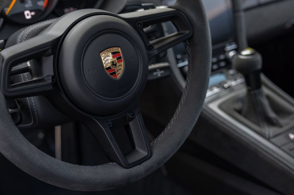 Used 2023 Porsche 718 Cayman GT4 RS RWD image 21
