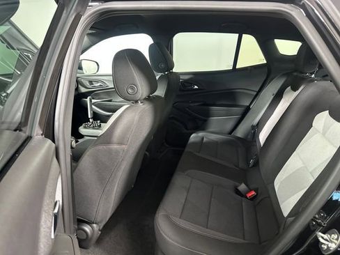 Used 2026 Chevrolet Trax RS w/ Driver Confidence Package FWD image 25