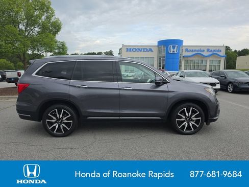 Used 2020 Honda Pilot Elite image 6