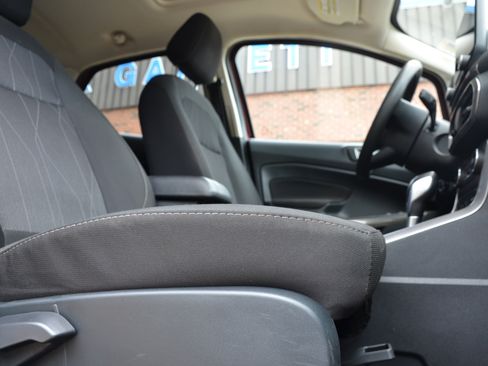 Used 2021 Ford EcoSport SE FWD image 26