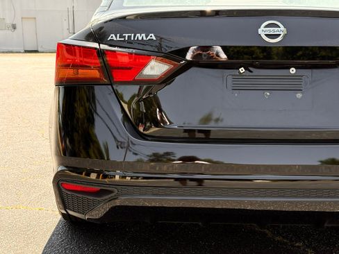 Used 2019 Nissan Altima 2.5 S AWD/4WD image 11