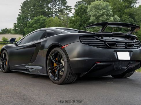 Used 2013 McLaren MP4-12C Spider RWD image 16