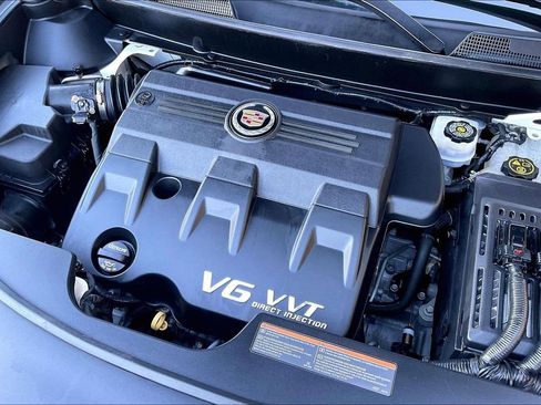 Used 2016 Cadillac SRX Performance w/ Driver Awareness Package image 31