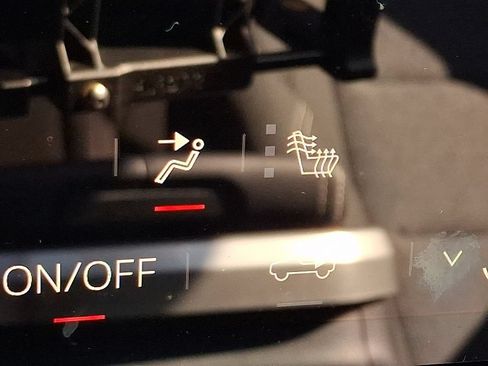 New 2027 GMC Terrain Elevation FWD image 14