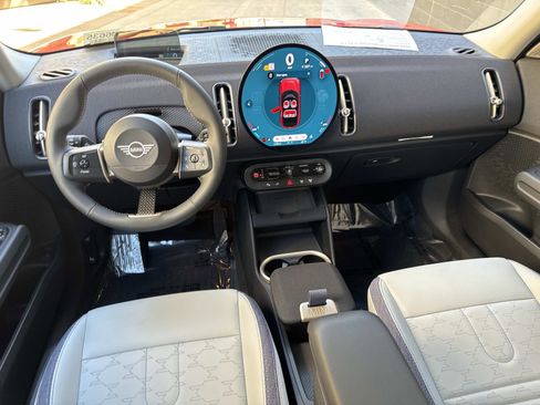 Used 2025 MINI Cooper Countryman S image 7
