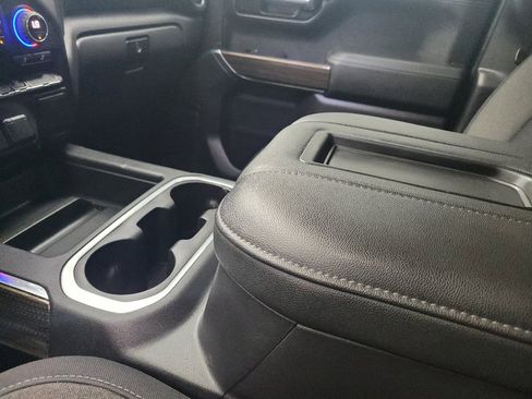 Used 2021 Chevrolet Silverado 1500 RST image 26