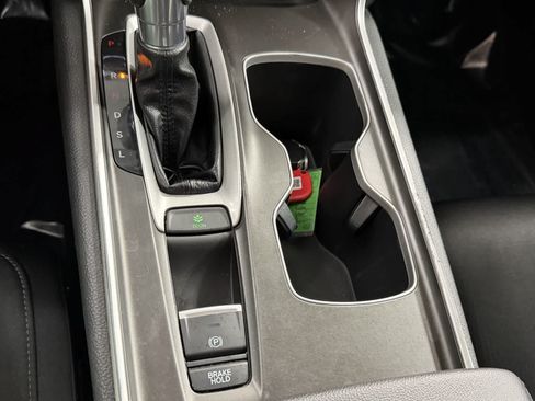 Used 2019 Honda Accord LX image 22