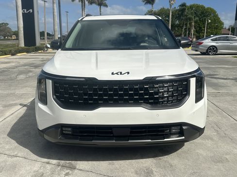 New 2026 Kia Carnival SX FWD image 3