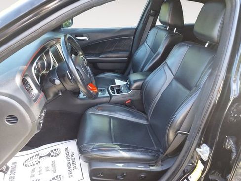 Used 2016 Dodge Charger SXT w/ AWD Premium Group image 11
