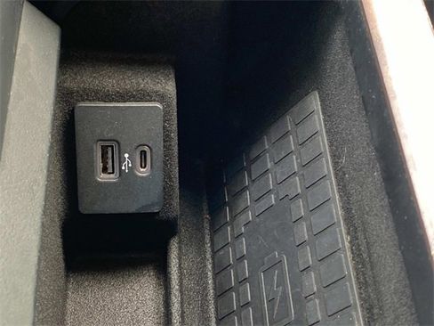 Used 2020 Lincoln Navigator Reserve w/ Equipment Group 208A Reserve image 28