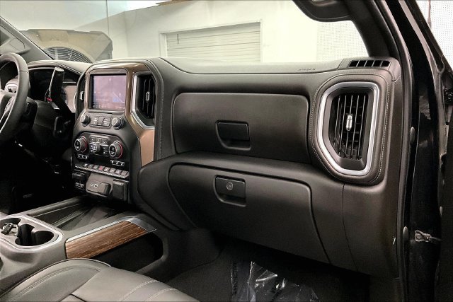 Used 2022 Chevrolet Silverado 3500 High Country AWD/4WD image 19