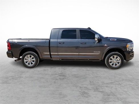 Used 2024 RAM 3500 Limited image 25