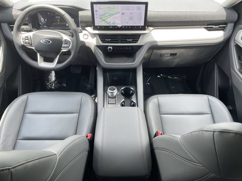 New 2026 Ford Explorer Active w/ Active Comfort Package RWD image 13