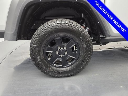 Used 2023 Jeep Gladiator Mojave w/ Trailer Tow Package image 19