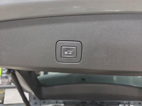 Certified 2024 Buick Encore GX Avenir w/ Avenir Convenience Package AWD/4WD image 14