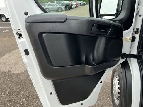 Used 2025 RAM ProMaster 2500 w/ Convenience Group FWD image 20