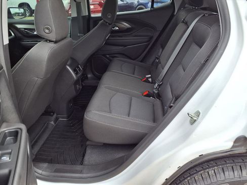 Used 2022 GMC Terrain SLE w/ Driver Convenience Package FWD image 15