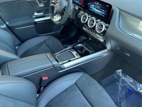 New 2026 Mercedes-Benz GLA 35 AMG 4MATIC image 26