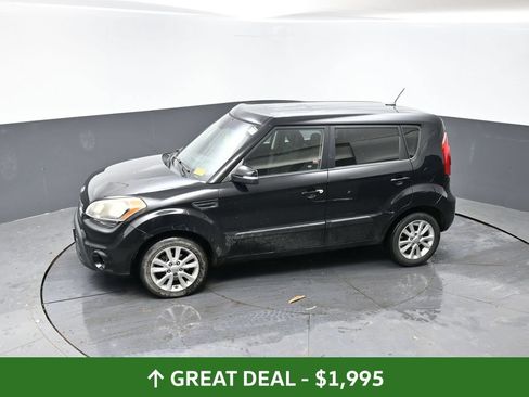 Used 2012 Kia Soul + FWD image 18