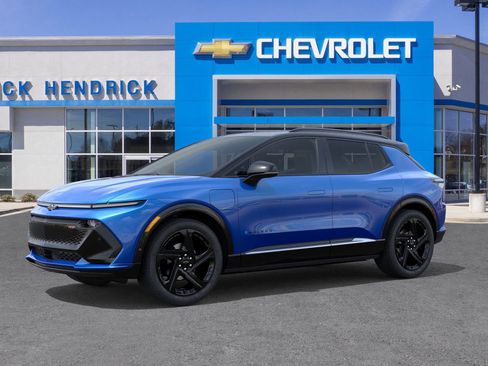 New 2025 Chevrolet Equinox EV RS w/ Convenience Package II image 3