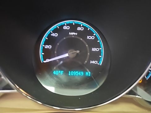 Used 2010 Chevrolet Malibu LS image 8