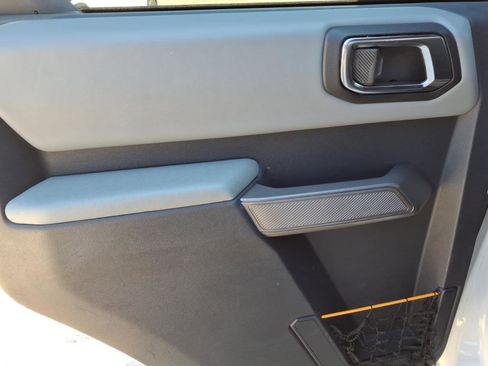 Used 2021 Ford Bronco Badlands image 20