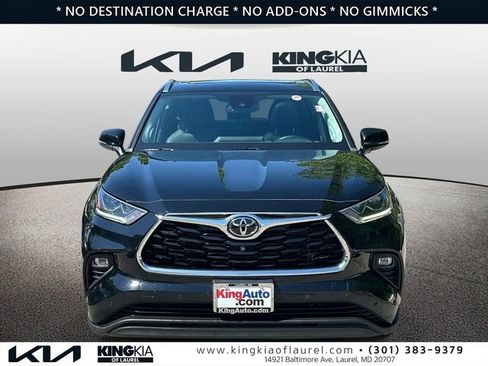 Used 2022 Toyota Highlander Limited w/ Protection Package #3 (TMS) AWD/4WD image 27
