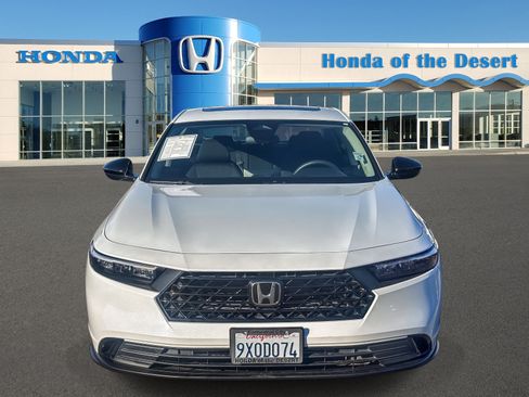 Certified 2025 Honda Accord SE image 2