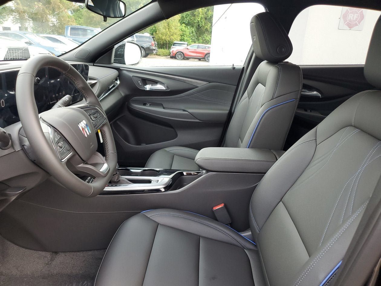 New 2026 Buick Envista Sport Touring w/ Convenience II Package FWD image 18