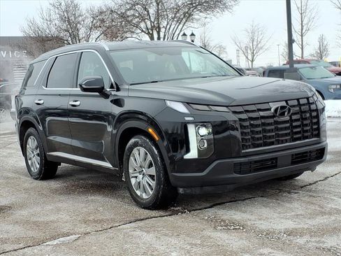 Used 2023 Hyundai Palisade SEL w/ Cargo Package image 7