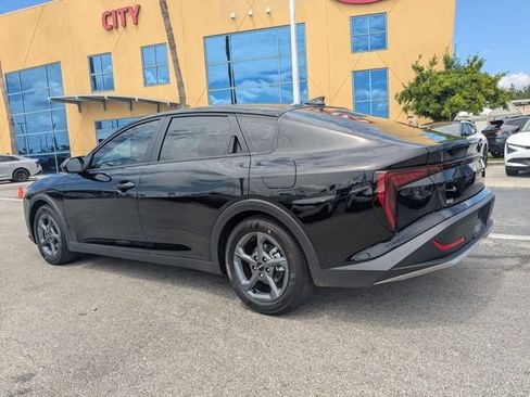 New 2026 Kia K4 FWD image 4