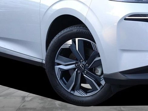 Certified 2025 Nissan Murano SL AWD/4WD image 3