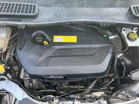 Used 2016 Ford Escape SE w/ Equipment Group 201A AWD/4WD image 24